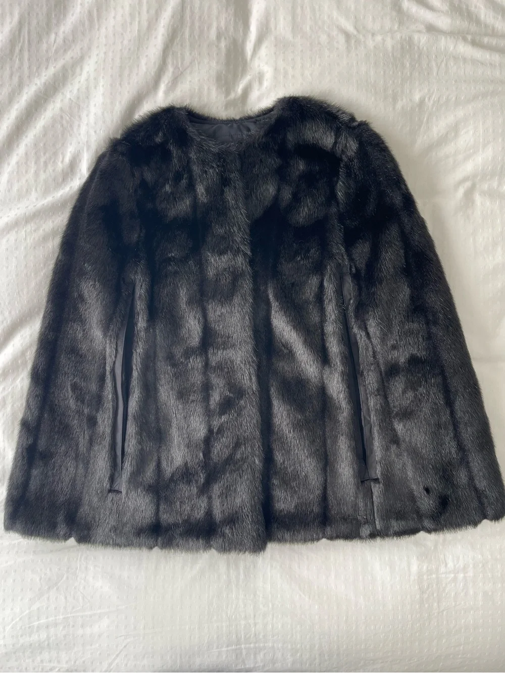 Luxurious Michael Kors’ Women's Black Faux Fur Cape, OS
